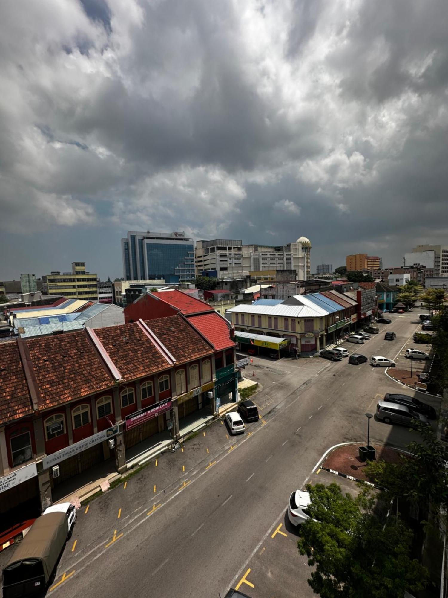 Sweet Studio Apartment Kota Bharu Exterior photo